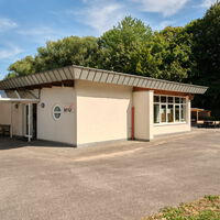 "AFbJ_Jugendheim_Gebäude.jpg"